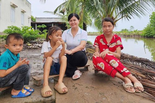 'Mẹ An' của 46 đứa trẻ mồ côi, khó khăn ở Cà Mau