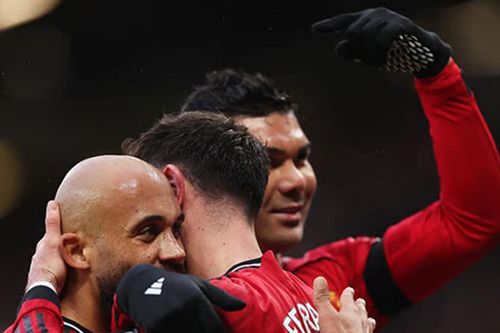 Man Utd củng cố vị trí top 4: Lịch thi đấu thuận lợi và cơ hội bứt phá của Michael Carrick