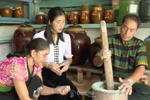 Giữ hương men rượu cần