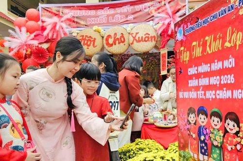 Nhiều trường học ở phía Tây Gia Lai tổ chức hoạt động trải nghiệm 'Hội xuân'