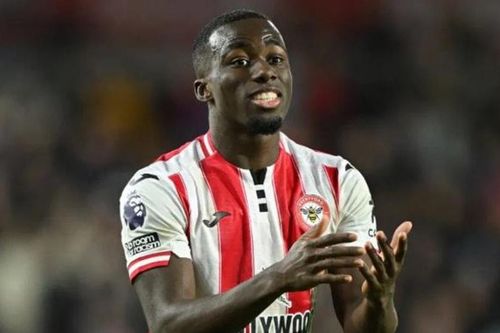 Man Utd lên phương án chiêu mộ Michael Kayode phòng trường hợp Diogo Dalot ra đi