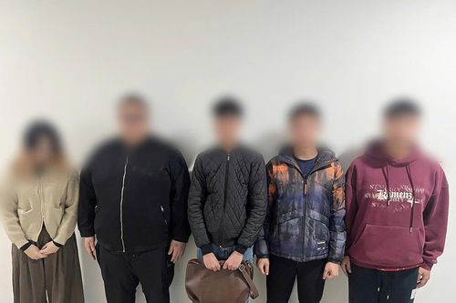 Khởi tố 9 đối tượng về hành vi làm, mua bán giấy tờ tùy thân của nhiều người và nhiều quốc gia