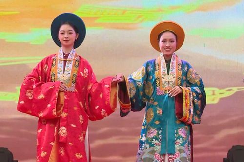 Giao lưu Việt - Hàn trong không gian Hội Xuân