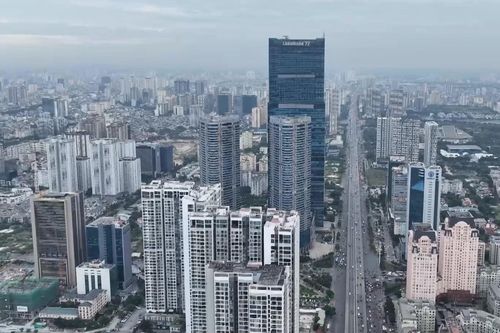 Giãn dân khỏi nội đô phải đi cùng bảo đảm sinh kế