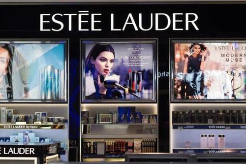 Cái giá của sự thiếu minh bạch: Esteé Lauder chịu phạt nặng sau bê bối che giấu 'hóa chất vĩnh cửu'