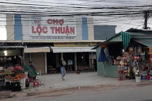 Tiết đông phai đi chợ Tết