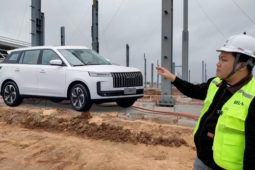 Nhà máy ô tô Omoda & Jaecoo Việt Nam tăng tốc, lộ diện mẫu xe sắp xuất xưởng