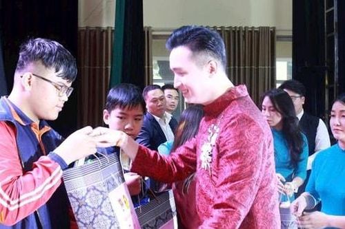 Chín quán quân tài năng thiếu nhi Thủ đô hội ngộ, tỏa sáng