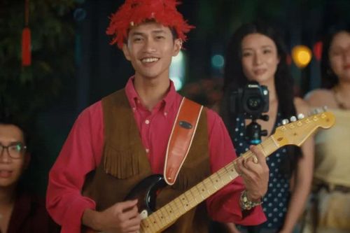 Nguyễn Hùng 'Mưa đỏ' diễn xuất và hát nhạc phim ra rạp sau Tết