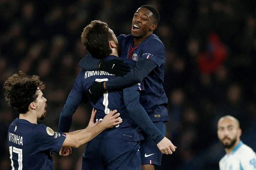 Dembele lập cú đúp, PSG hủy diệt đội bóng của Greenwood 5-0