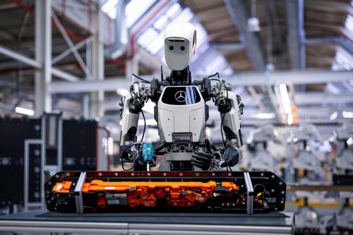 Nhiều nhà sản xuất pin xe điện chuyển hướng qua pin robot hình người