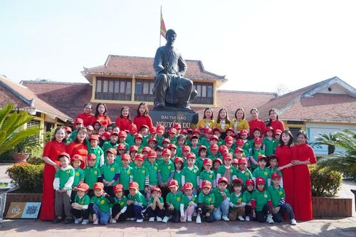 Từ văn chương đến căn cốt văn hóa dân tộc