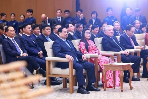 Thủ tướng Phạm Minh Chính chủ trì chiêu đãi Đoàn ngoại giao tại Việt Nam