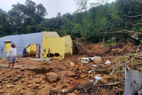 Đà Nẵng công bố tình huống khẩn cấp do sụt lún, sạt lở tại xã Quế Phước
