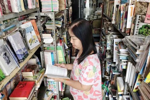 30 năm giữ lửa tình yêu sách