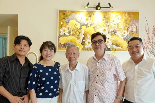 Hội Âm nhạc TPHCM thăm và chúc tết các nhạc sĩ lão thành