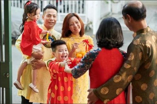 'Lệch nhịp' sinh hoạt: Vòng lặp quen thuộc khi trẻ nghỉ Tết
