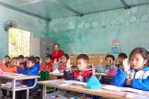 Tuyên Quang lấy giáo dục làm 'đòn bẩy' trong mục tiêu giảm nghèo bền vững