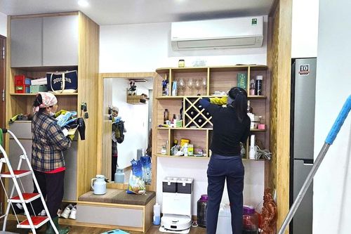 Cận Tết, dịch vụ dọn nhà 'chạy show', làm hết công suất