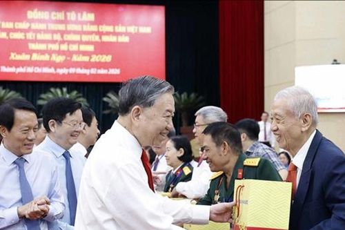 Tổng Bí thư Tô Lâm chúc Tết Đảng bộ, chính quyền và nhân dân TP HCM