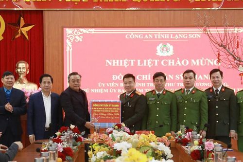 Chủ nhiệm Ủy ban Kiểm tra Trung ương Trần Sỹ Thanh thăm, chúc Tết tại Lạng Sơn