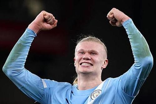 Haaland chạm bóng 22 lần vẫn giúp Man City ngược dòng hạ Liverpool 2-1 tại Anfield