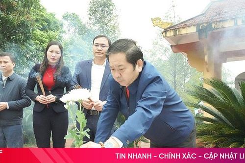 Tưởng niệm 60 năm 33 học sinh Trường cấp II Hương Phúc bị bom Mỹ sát hại