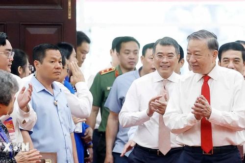 Tổng Bí thư Tô Lâm thăm chúc Tết Đảng bộ, chính quyền và nhân dân TP Hồ Chí Minh