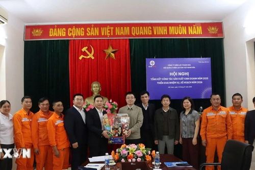 Ấm áp nghĩa tình những 'Bữa cơm tất niên'
