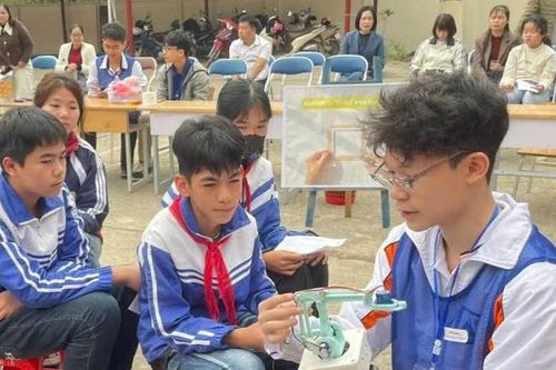 Khơi dậy đam mê STEM cho học sinh vùng cao