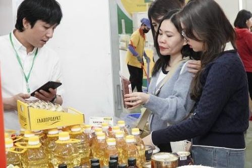 Hội chợ Mùa Xuân lan tỏa, kết nối sản phẩm quốc tế với người tiêu dùng Việt Nam