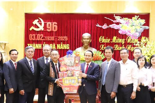 Hội Truyền giáo Cơ đốc Việt Nam chúc Tết lãnh đạo thành phố Đà Nẵng