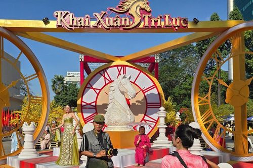 Phố Ông Đồ 2026: Chiêm ngưỡng dàn 'chiến mã' độc đáo giữa lòng TP.HCM