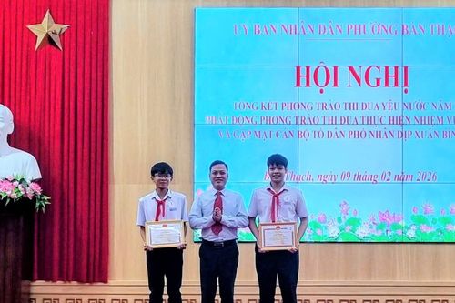 Phường Bàn Thạch khen thưởng 104 tập thể và cá nhân trong phong trào thi đua yêu nước