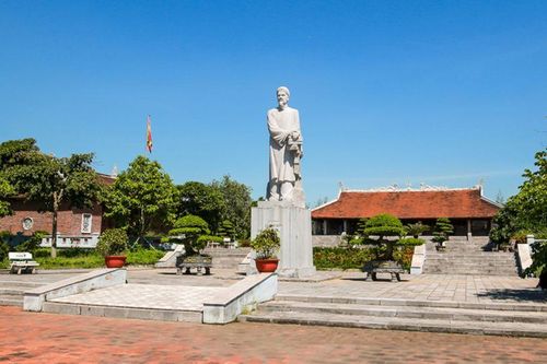 Danh nhân kiệt xuất trong lịch sử Việt Nam