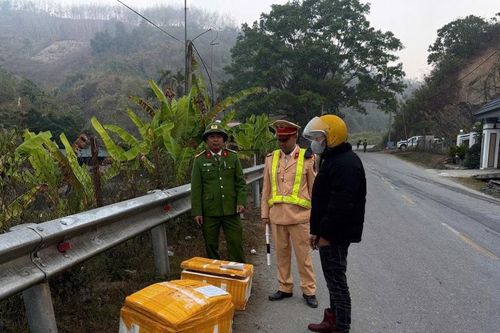 Công an tỉnh Điện Biên liên tiếp phát hiện hơn 1 tấn thực phẩm không rõ nguồn gốc xuất xứ