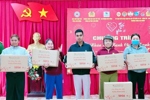 'Tết Nhân ái –Bánh chưng xanh' tại phường Đông Gia Nghĩa