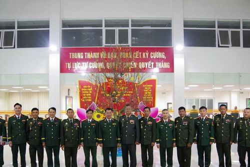 Bộ Chỉ huy Quân sự tỉnh Lâm Đồng thắt chặt tình hữu nghị với các đơn vị Quân đội Hoàng gia Campuchia