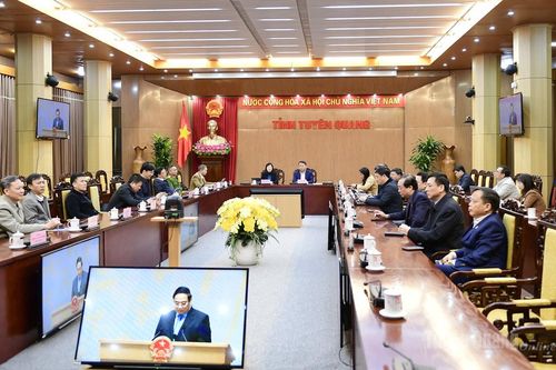 Phát động phong trào thi đua thúc đẩy tăng trưởng xanh và phát triển doanh nghiệp