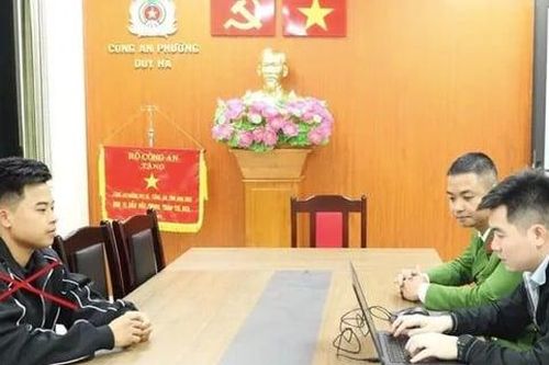 Bắt chủ cơ sở dùng hóa chất cấm để sản xuất giá đỗ