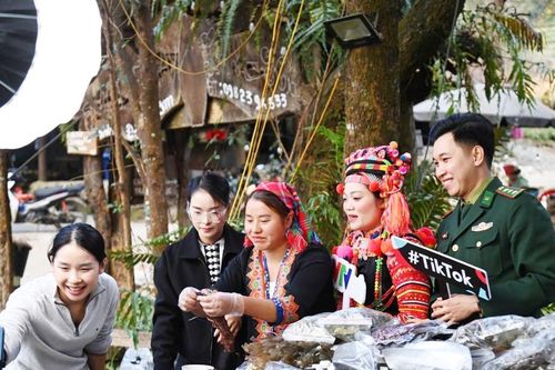 Thương mại điện tử năm 2026 Từ bùng nổ doanh số đến chuyển dịch theo chiều sâu