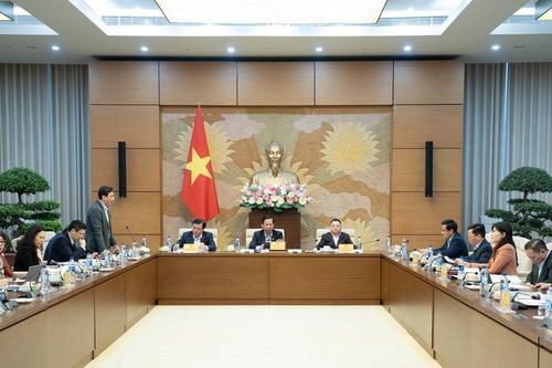 Tham vấn sửa đổi một số điều của 4 luật về thương mại và bảo vệ người tiêu dùng