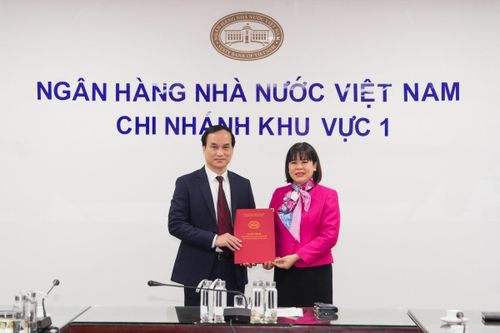 Công bố quyết định bổ nhiệm Phó Giám đốc NHNN Chi nhánh Khu vực 1