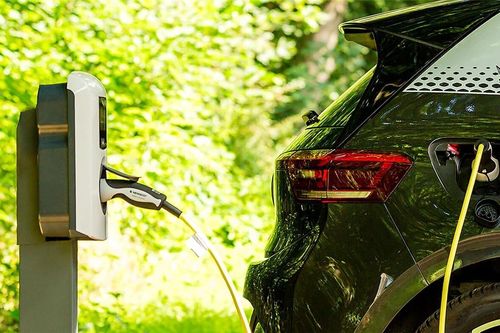 Cứ 200 xe điện tăng thêm sẽ giúp giảm 1,1% nồng độ khí độc NO2