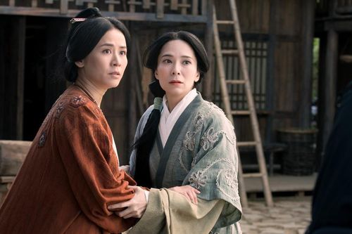 Cổ Thiên Lạc, Tuyên Huyên 'gây bão' toàn châu Á với siêu phẩm cổ trang Tầm Tần Ký.