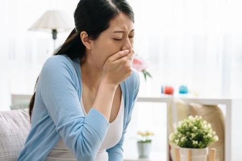 Mẹo giúp mẹ bầu giảm bớt khó chịu do ốm nghén trong 3 tháng đầu thai kỳ