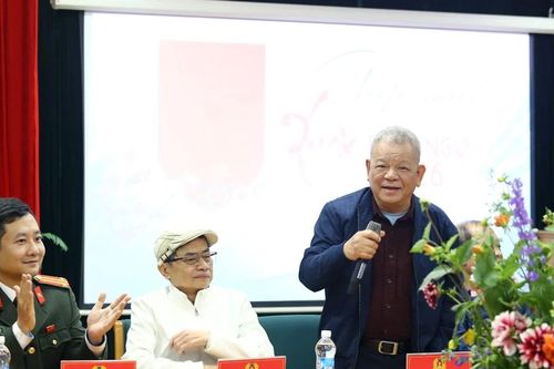 Gặp mặt cán bộ hưu trí An ninh Thủ đô: Ấm áp nghĩa tình, nối dài truyền thống