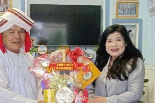 Khánh Hòa: Thăm, chúc Tết Ramuwan đồng bào Chăm năm 2026