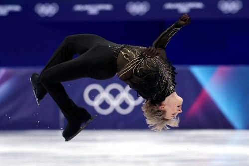VĐV gây chấn động Olympic với cú nhảy bị cấm 50 năm
