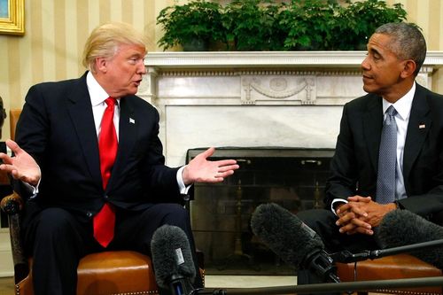 Giọt nước tràn ly khi ông Trump 'gọi' ông Obama là khỉ